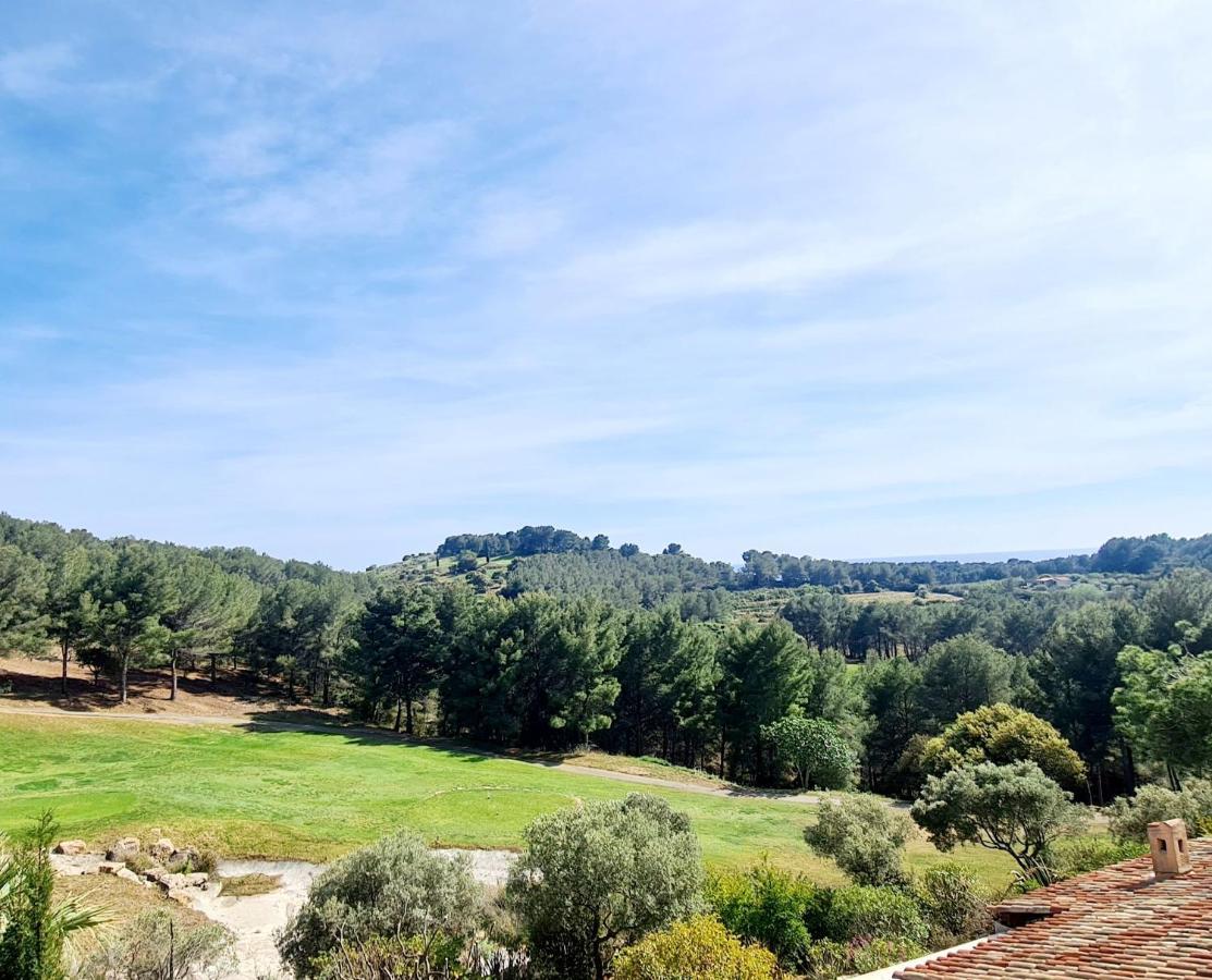Villa Dans Cadre D'Exception - Golf, Piscine Et Tennis Prive Saint-Cyr-sur-Mer Luaran gambar