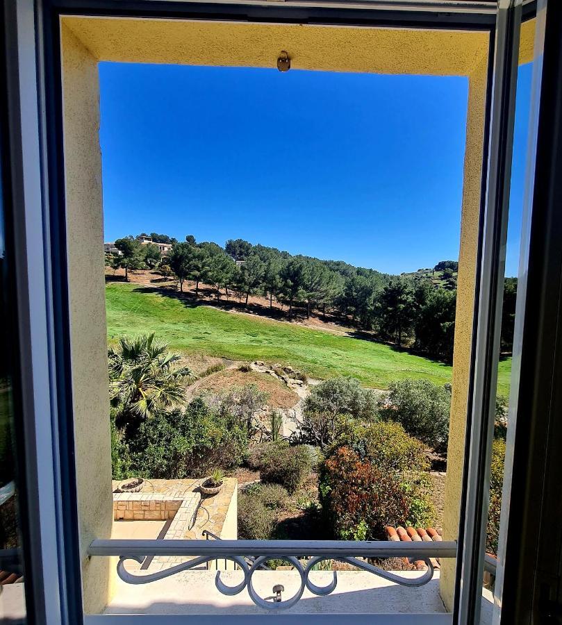 Villa Dans Cadre D'Exception - Golf, Piscine Et Tennis Prive Saint-Cyr-sur-Mer Luaran gambar
