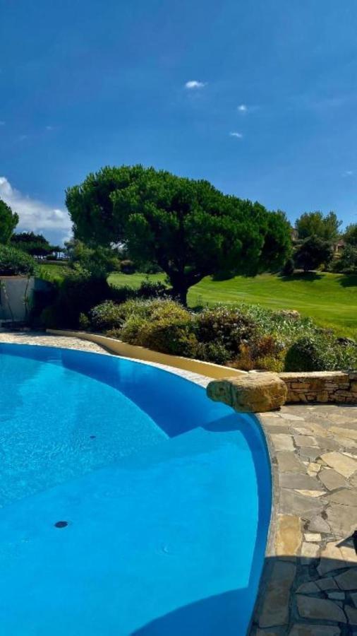 Villa Dans Cadre D'Exception - Golf, Piscine Et Tennis Prive Saint-Cyr-sur-Mer Luaran gambar