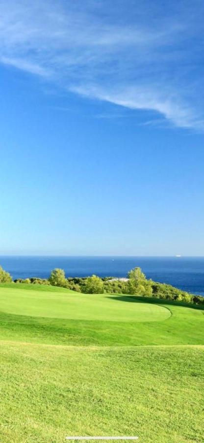 Villa Dans Cadre D'Exception - Golf, Piscine Et Tennis Prive Saint-Cyr-sur-Mer Luaran gambar