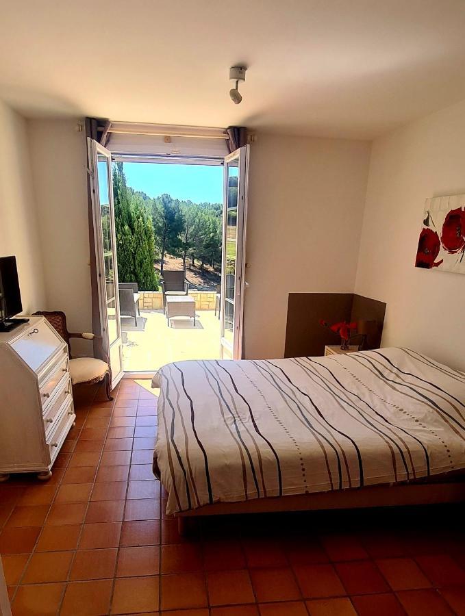 Villa Dans Cadre D'Exception - Golf, Piscine Et Tennis Prive Saint-Cyr-sur-Mer Luaran gambar