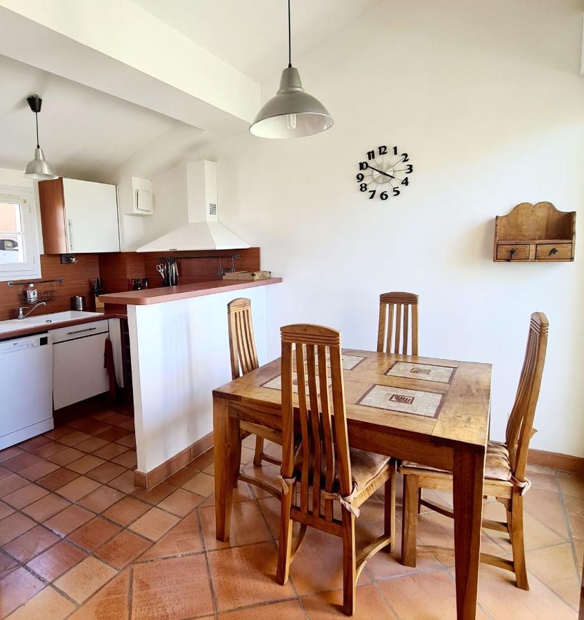 Villa Dans Cadre D'Exception - Golf, Piscine Et Tennis Prive Saint-Cyr-sur-Mer Luaran gambar