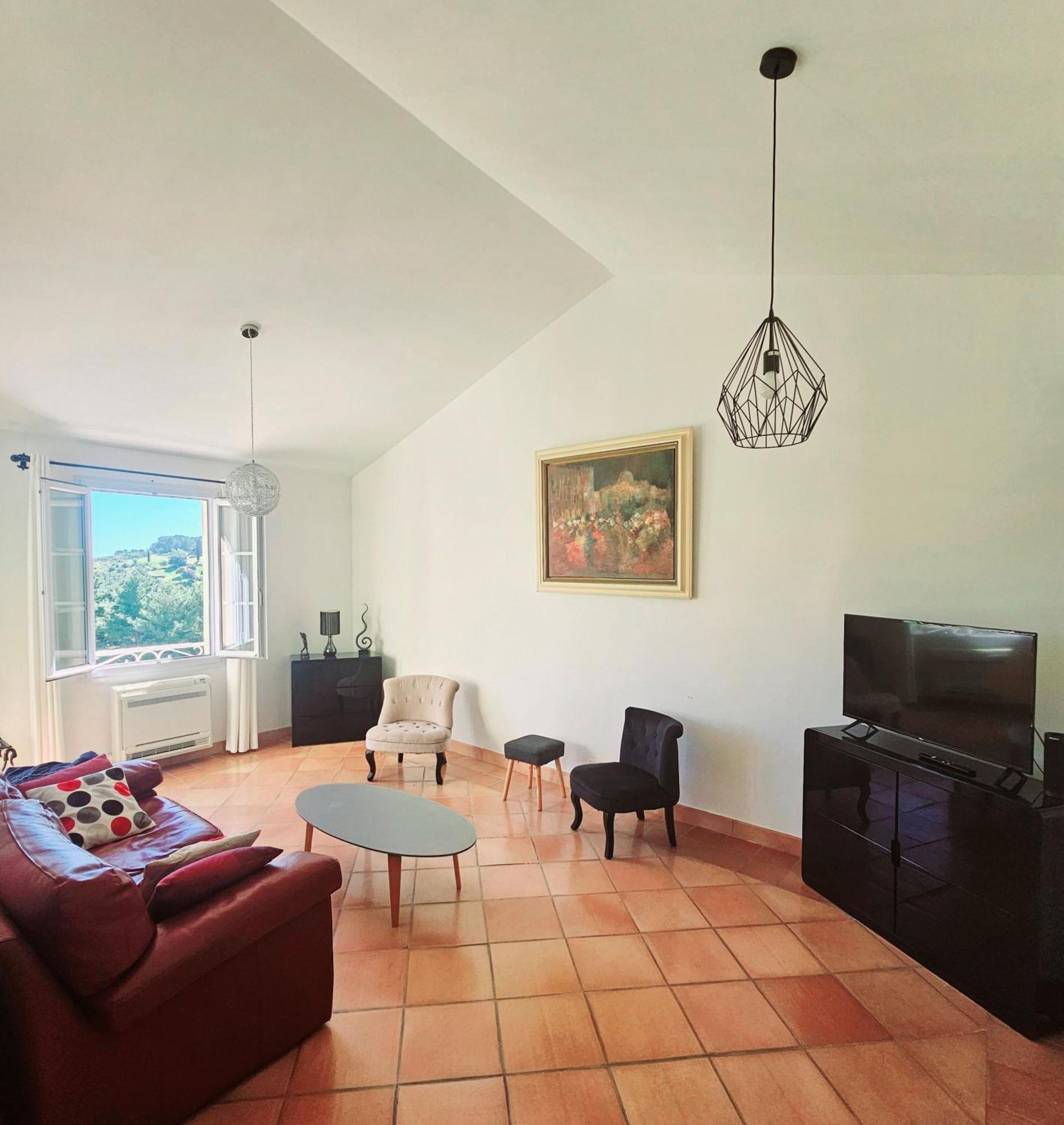 Villa Dans Cadre D'Exception - Golf, Piscine Et Tennis Prive Saint-Cyr-sur-Mer Luaran gambar